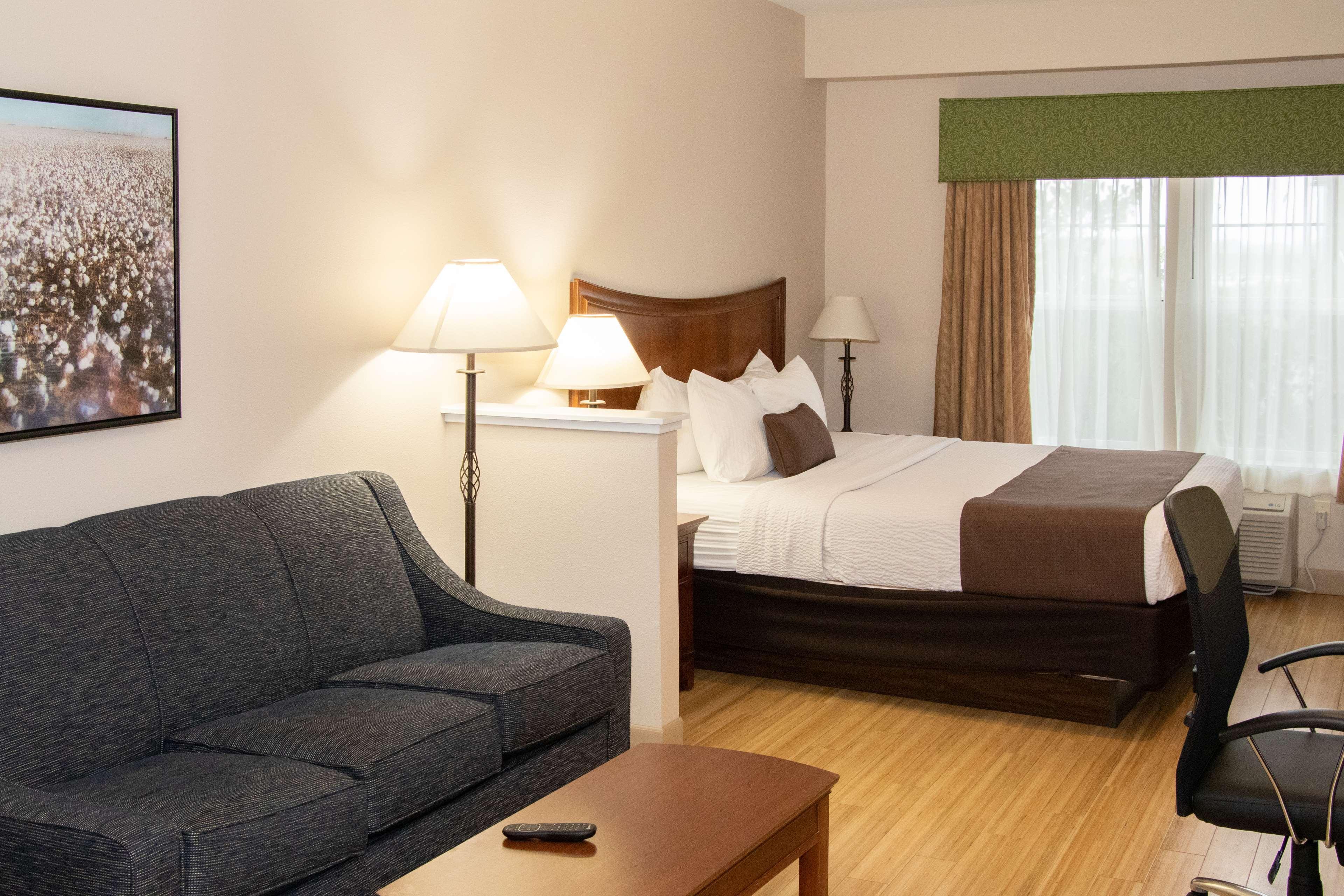 Best Western I-5 Inn & Suites Lodi Bagian luar foto